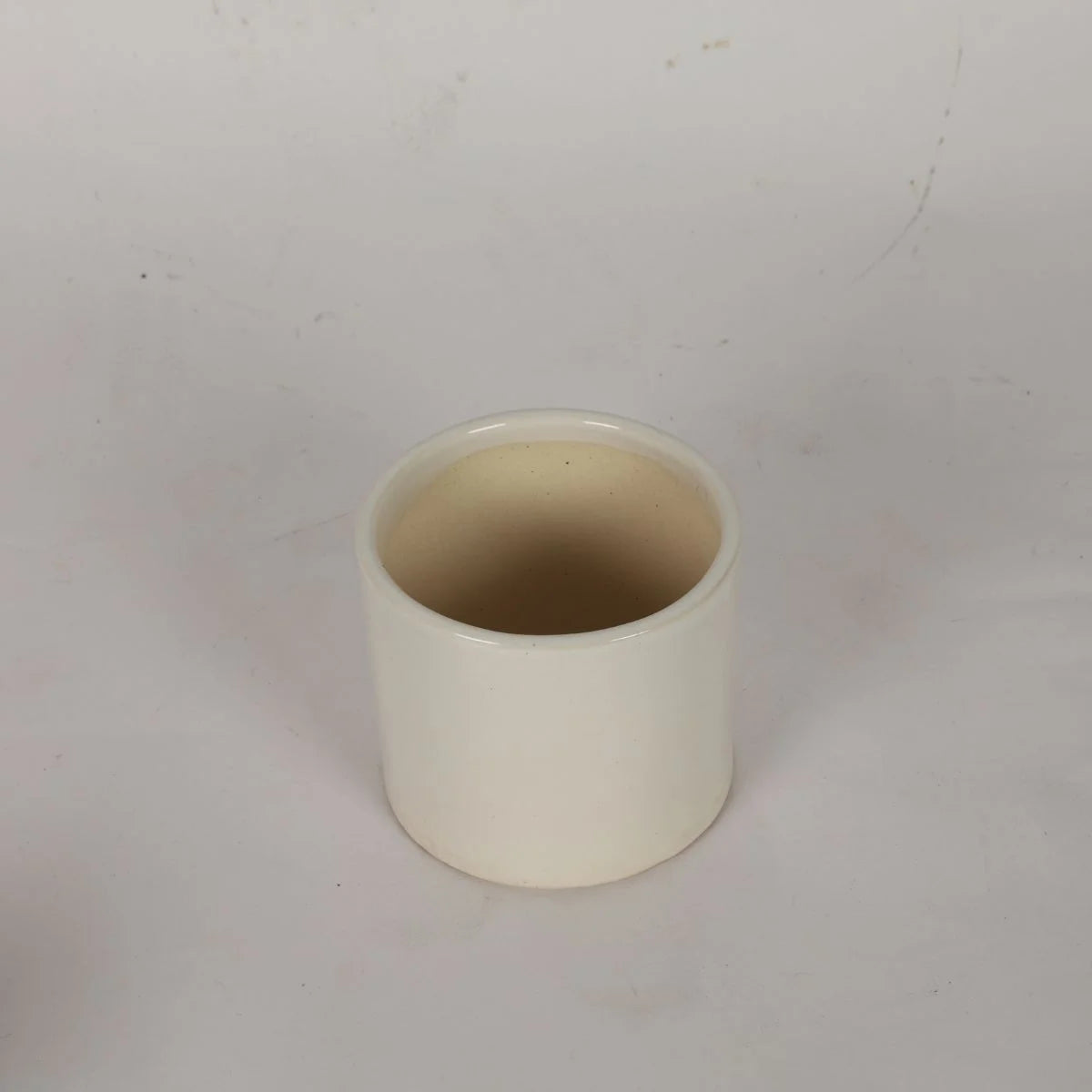 White Ceramic Plain Design Pot Minimalist Planter for Indoor Plants