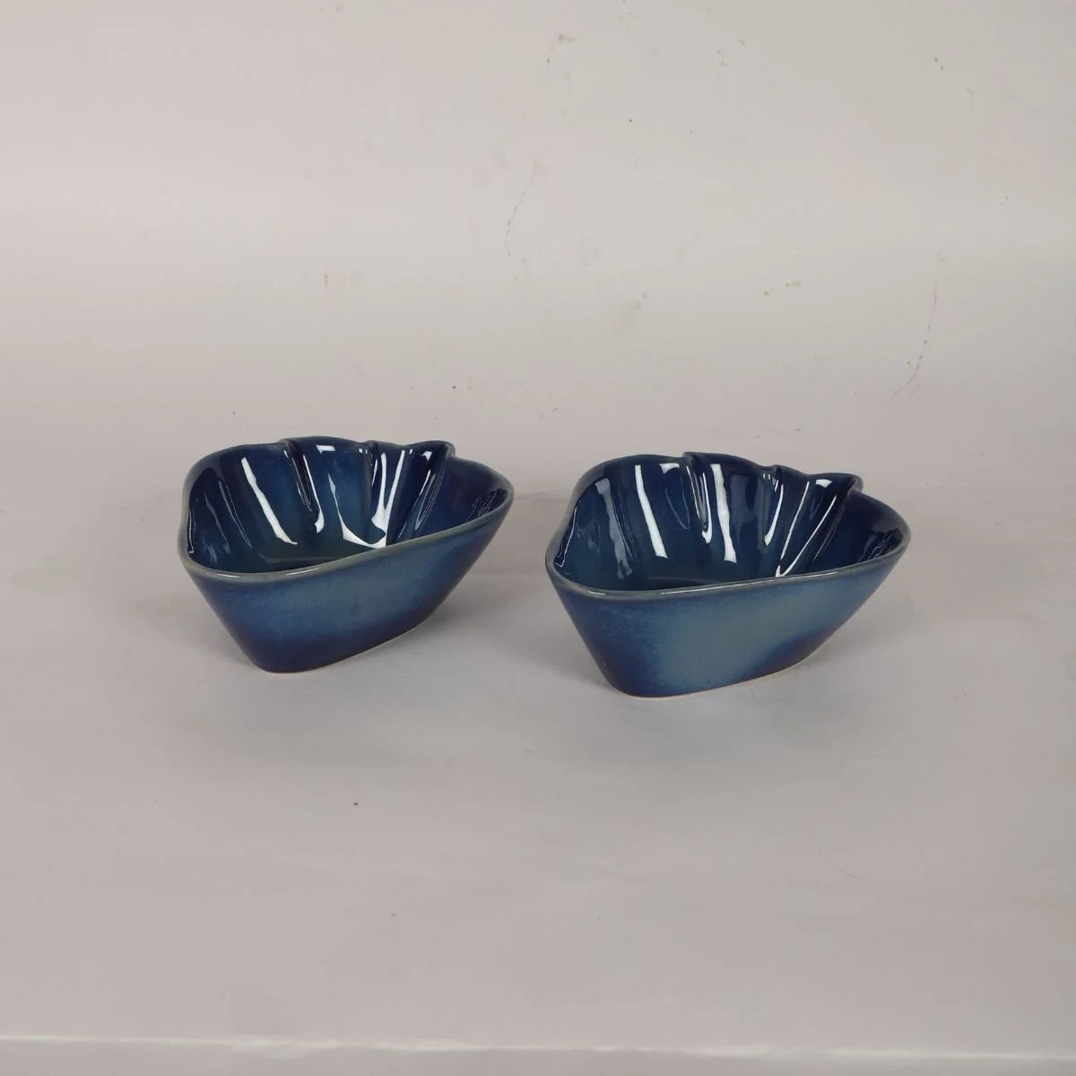 Helf Apple Cut Ceramic Bowl Unique Fruit and Snack Serving Dish