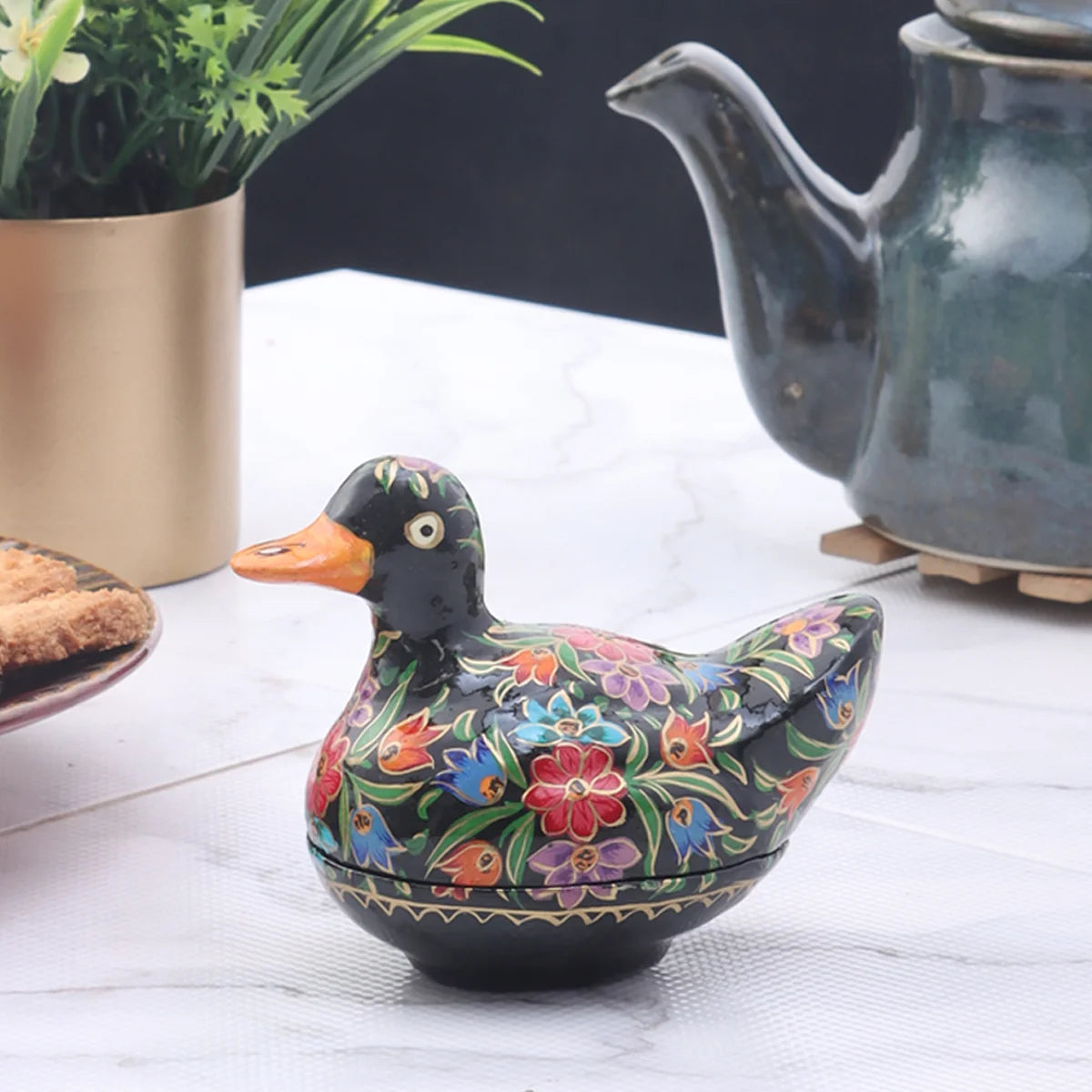 Stash ceramic Black Decor Duck for décor